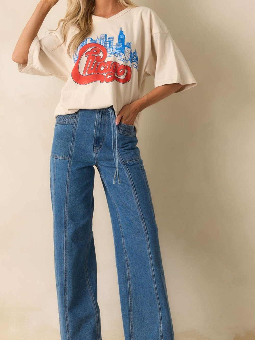 Daydreamer Chicago Tee - Picture 6 of 6